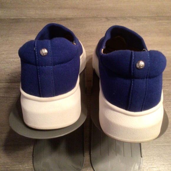 Sam Edelman Nerah Platform Slip-On Sneaker Sz 8.5 Royal Blue - Picture 12 of 16